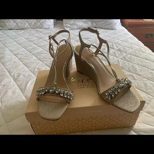 Brand new!! Champagne color, beautiful shoe!